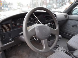 1995 TOYOTA 4RUNNER SR5 WHITE 2.4L MT 4WD Z18133